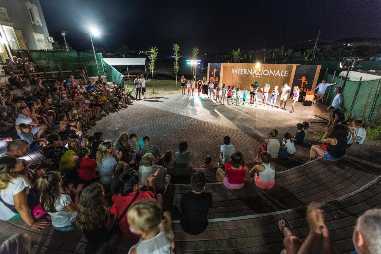 Camping Internazionale - Sottomarina Di 키오자 외부 사진