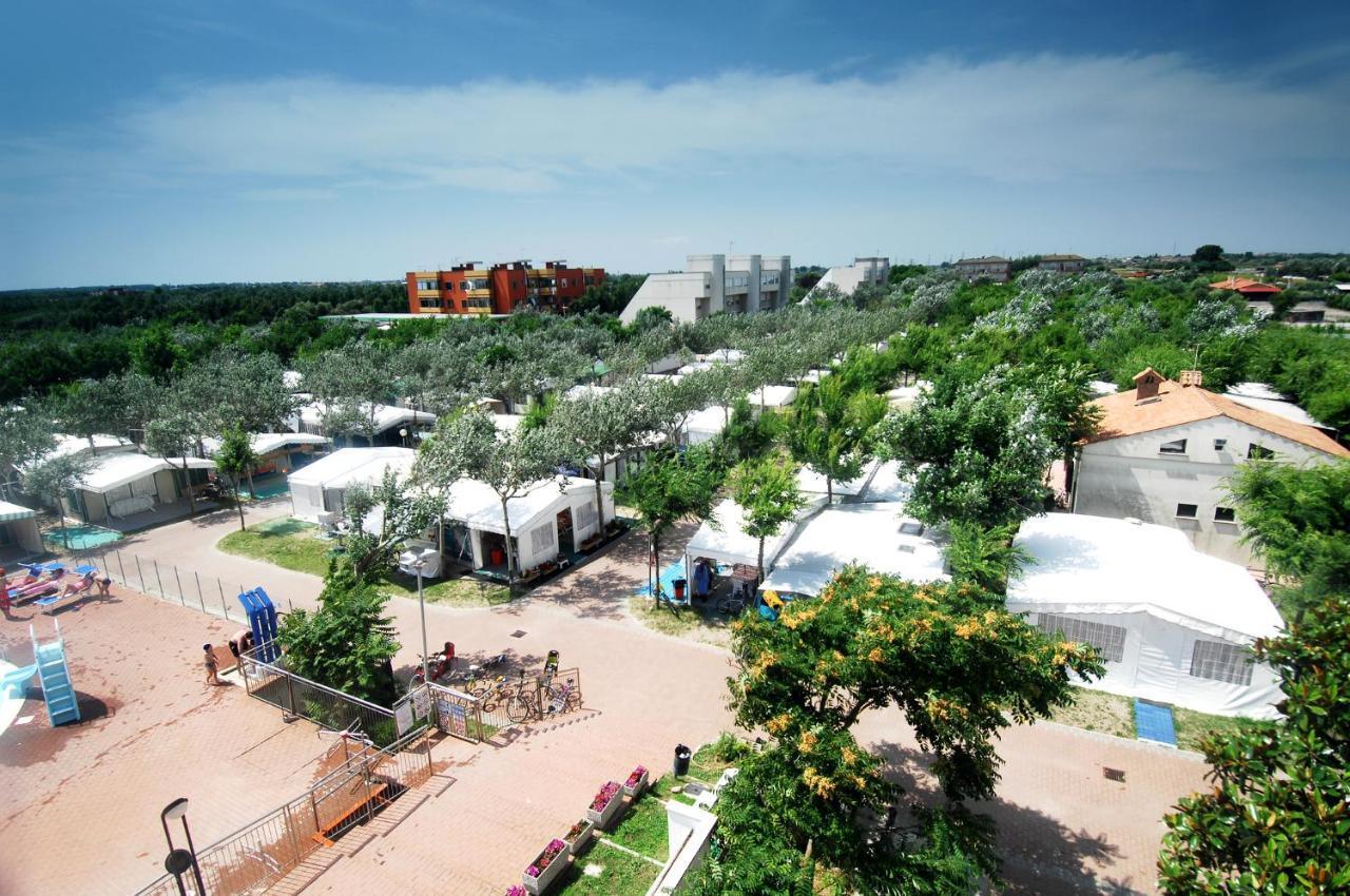 Camping Internazionale - Sottomarina Di 키오자 외부 사진
